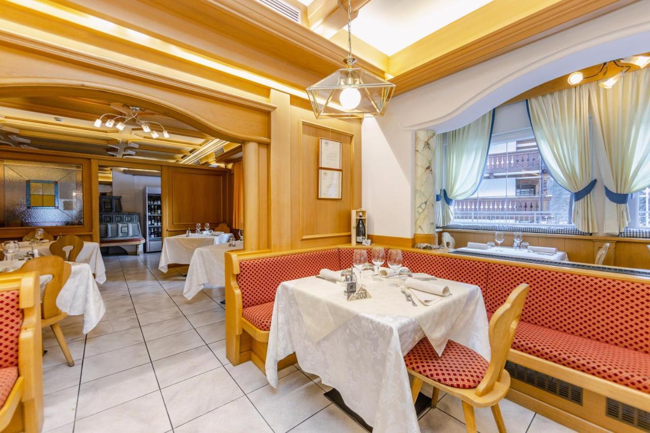 Hotel Ramon Campitello di Fassa Buitenkant foto