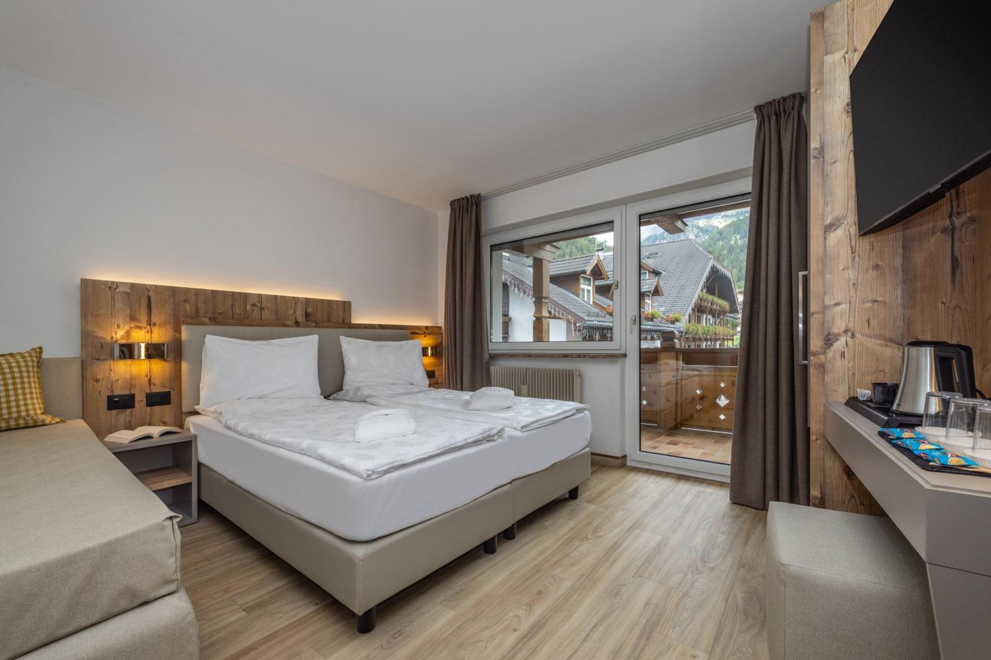 Hotel Ramon Campitello di Fassa Buitenkant foto